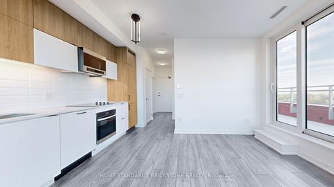 Photo 4 at 711 - 8888 Yonge Street, South Richvale, Richmond Hill