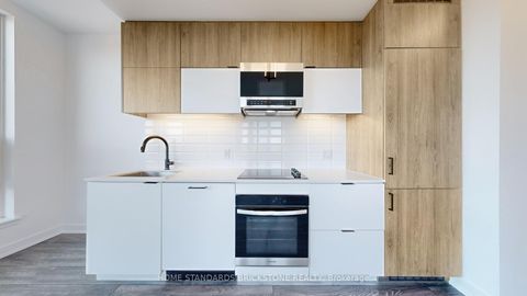 Photo 8 at 711 - 8888 Yonge Street, South Richvale, Richmond Hill