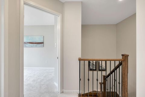 Photo 17 at 10 - 15 Hays Boulevard, RO River Oaks, Oakville