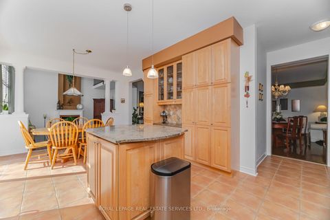 Photo 6 at 3474 Wavecrest Street, BR Bronte, Oakville