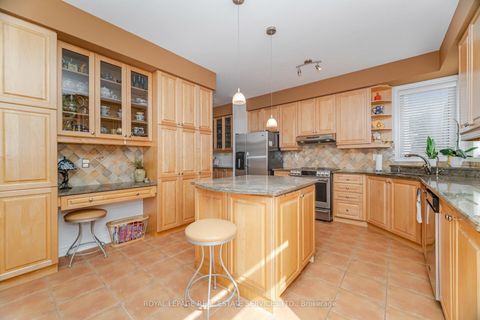 Photo 7 at 3474 Wavecrest Street, BR Bronte, Oakville