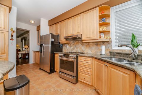 Photo 8 at 3474 Wavecrest Street, BR Bronte, Oakville