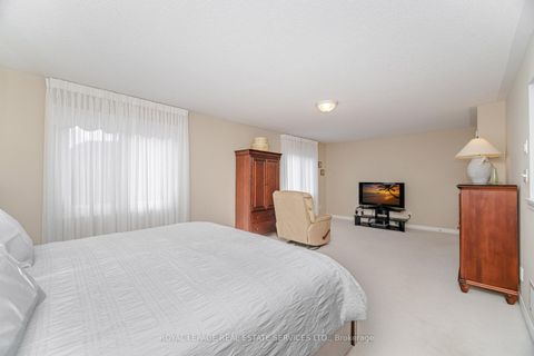 Photo 23 at 3474 Wavecrest Street, BR Bronte, Oakville