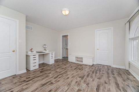 Photo 32 at 3474 Wavecrest Street, BR Bronte, Oakville