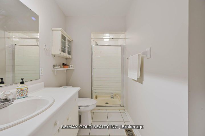 Photo 21 at 44 Ribbon Drive, Wellington, Brampton