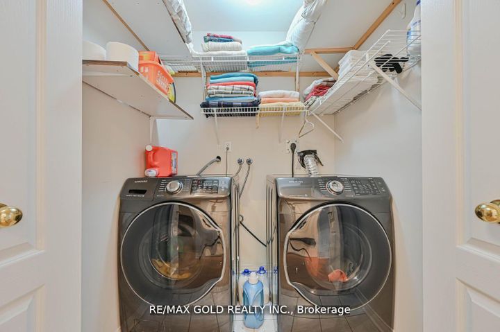 Photo 30 at 44 Ribbon Drive, Wellington, Brampton