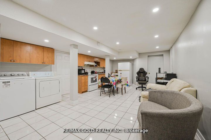 Photo 31 at 44 Ribbon Drive, Wellington, Brampton