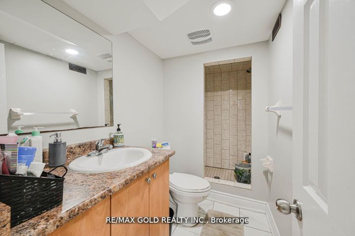 Photo 38 at 44 Ribbon Drive, Wellington, Brampton
