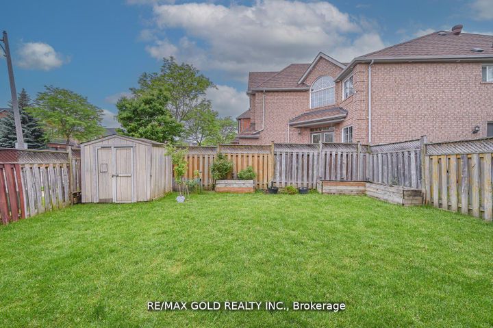Photo 40 at 44 Ribbon Drive, Wellington, Brampton