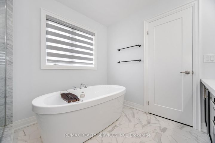 Photo 32 at 49 Puffin Crescent, Wellington North, Brampton