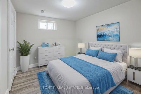 Photo 9 at 43 Boem Avenue, Maryvale, Toronto