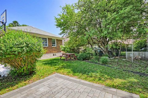 Photo 11 at 43 Boem Avenue, Maryvale, Toronto