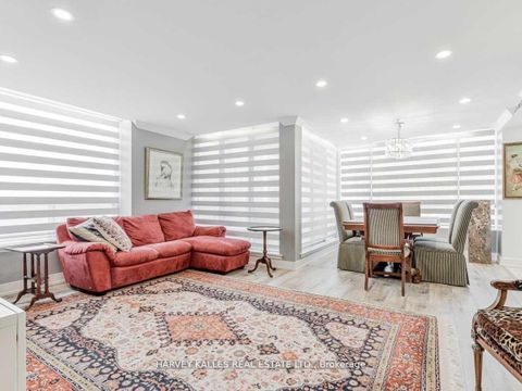 Photo 10 at 509 - 5785 Yonge Street, Newtonbrook East, Toronto