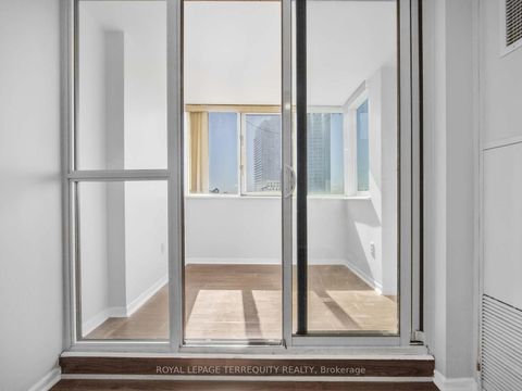 Photo 17 at 1209 - 5 Old Sheppard Avenue, Pleasant View, Toronto