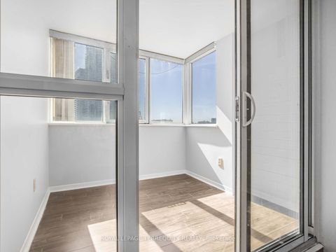 Photo 18 at 1209 - 5 Old Sheppard Avenue, Pleasant View, Toronto