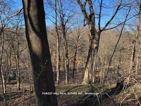 Photo 3 at 132 Blythwood Road W, Lawrence Park South, Toronto Photo 3 at 132 Blythwood Road W, Lawrence Park South, Toronto