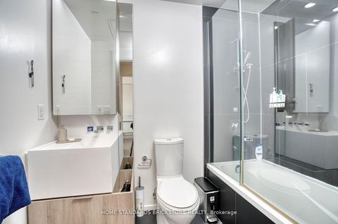 Photo 16 at 1306 - 1 Bloor Street E, Yonge Corridor, Toronto