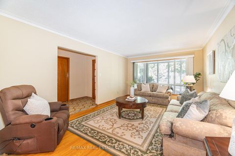 Photo 7 at 2108 Islington Avenue, The Westway, Toronto
