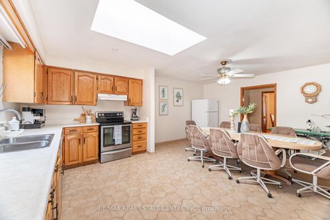 Photo 14 at 2108 Islington Avenue, The Westway, Toronto