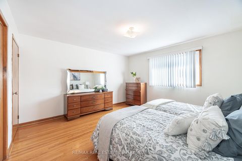 Photo 18 at 2108 Islington Avenue, The Westway, Toronto