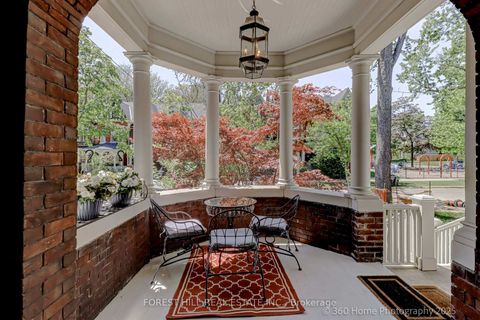 Photo 2 at 379 Huron Street, University, Toronto