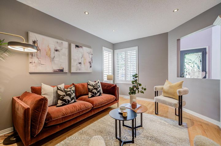 Photo 11 at 3041 Caulfield Crescent, Churchill Meadows, Mississauga