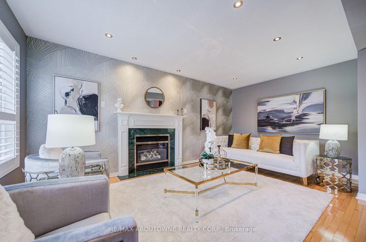 Photo 24 at 3041 Caulfield Crescent, Churchill Meadows, Mississauga