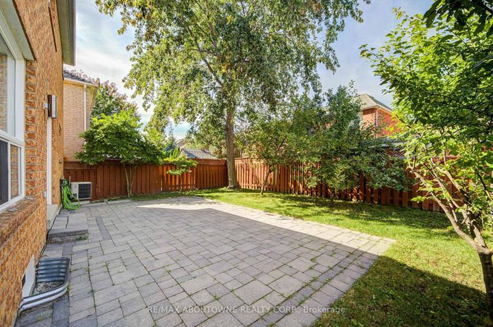 Photo 47 at 3041 Caulfield Crescent, Churchill Meadows, Mississauga