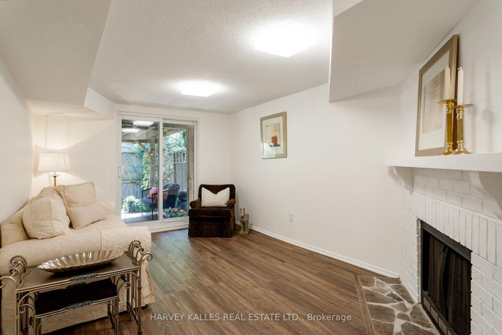 Photo 41 at 1084 Bordeaux Court, Lorne Park, Mississauga