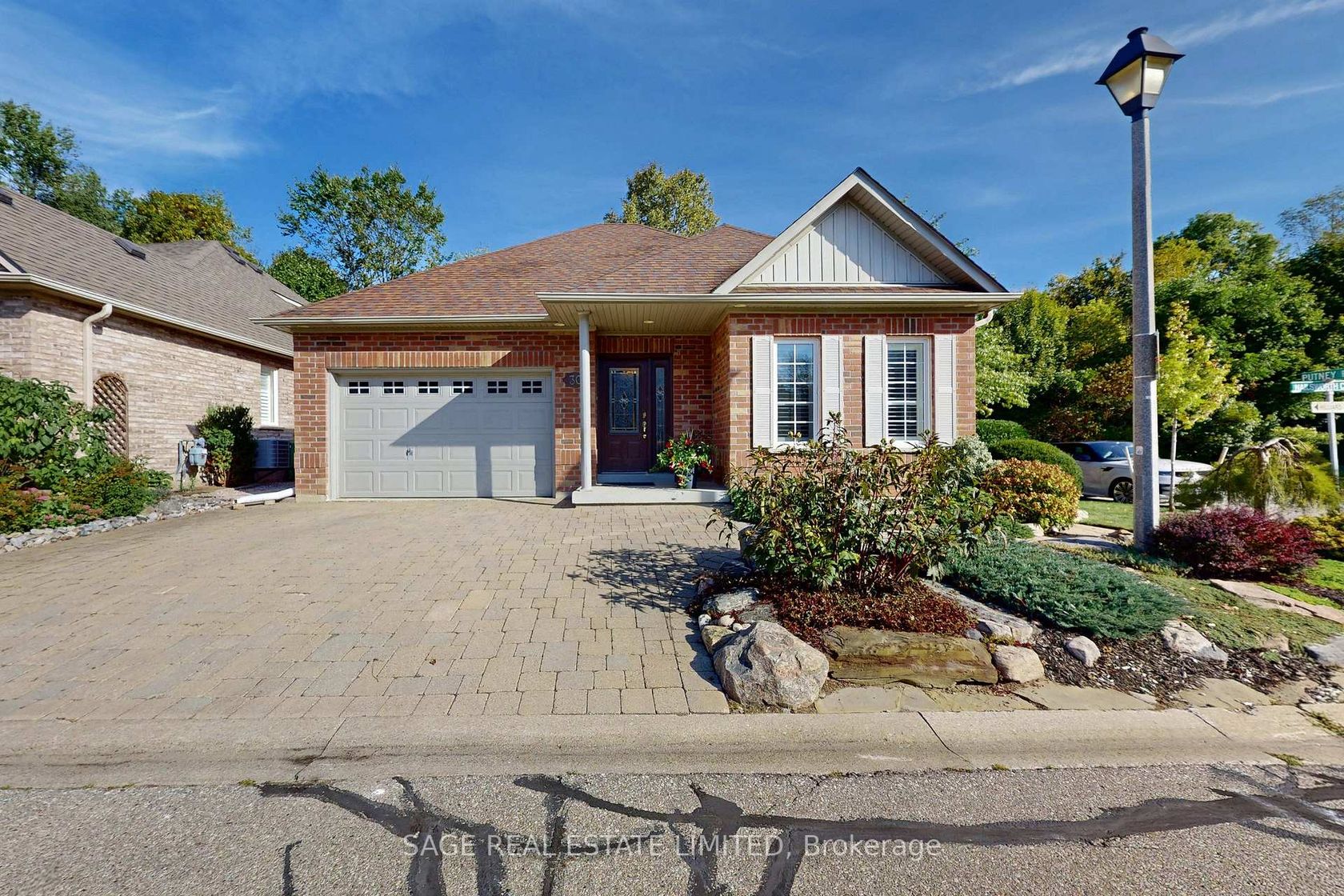 30 Nailsworth Crescent, Caledon East, Caledon 