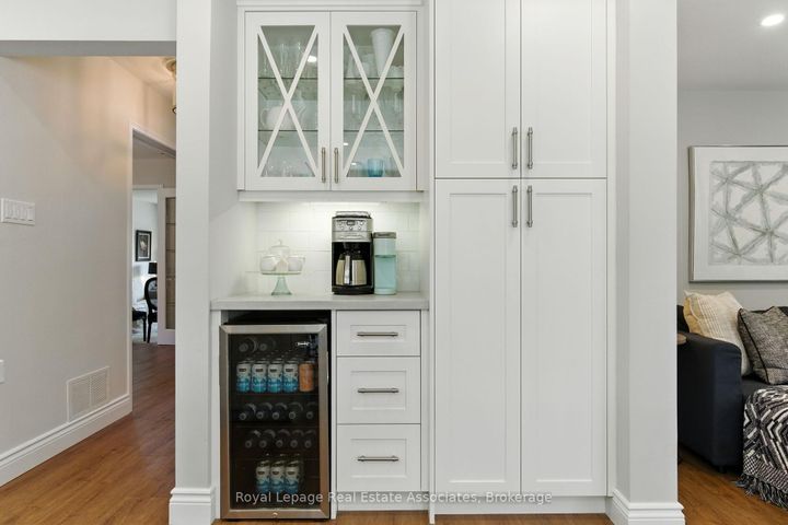 Photo 17 at 34 Curry Crescent, Georgetown, Halton Hills