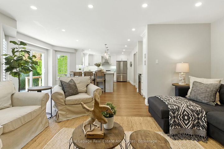Photo 22 at 34 Curry Crescent, Georgetown, Halton Hills