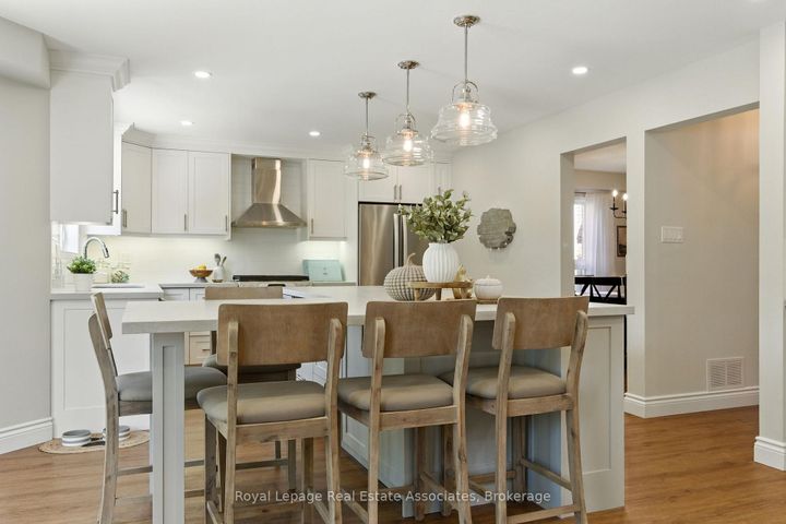 Photo 23 at 34 Curry Crescent, Georgetown, Halton Hills