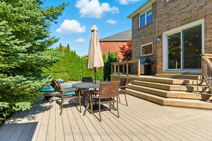 Photo 45 at 34 Curry Crescent, Georgetown, Halton Hills
