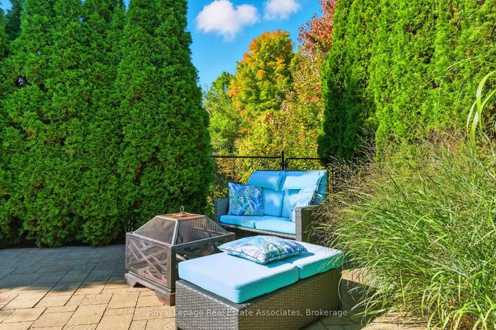 Photo 48 at 34 Curry Crescent, Georgetown, Halton Hills