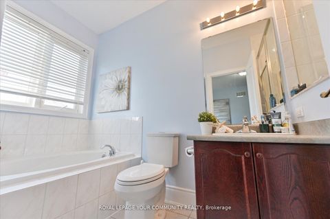 Photo 21 at 38 Brass Drive, Jefferson, Richmond Hill