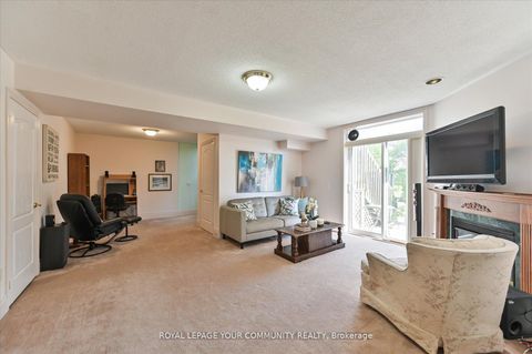 Photo 24 at 38 Brass Drive, Jefferson, Richmond Hill