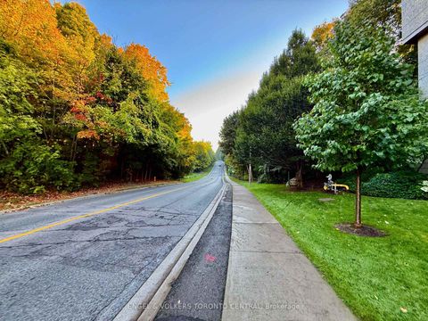 Photo 34 at Ph105 - 18 Valley Woods Road, Donalda, Toronto