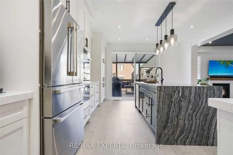 Photo 14 at 38 Chorus Crescent, Kleinburg, Vaughan