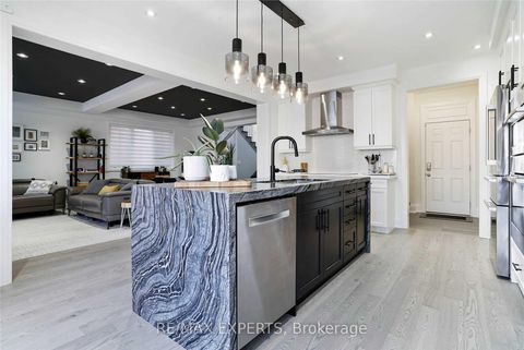 Photo 15 at 38 Chorus Crescent, Kleinburg, Vaughan