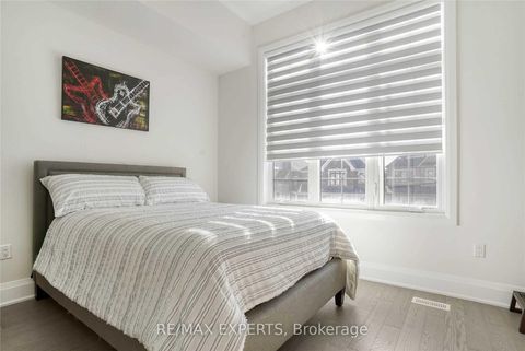 Photo 24 at 38 Chorus Crescent, Kleinburg, Vaughan