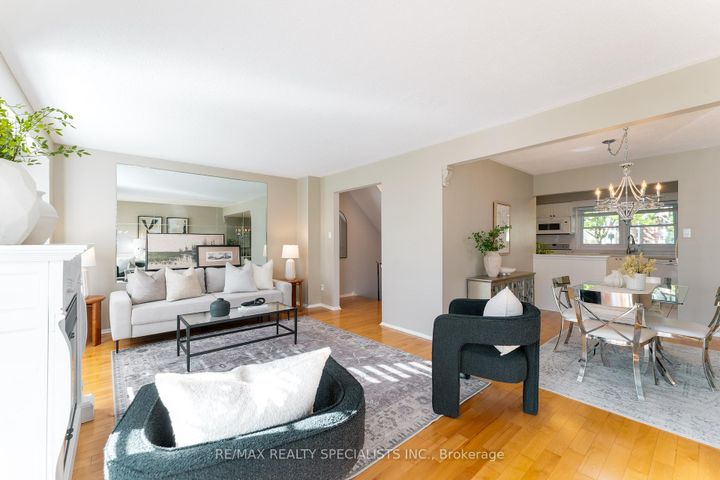 Photo 12 at 6 - 2252 Upper Middle Road, Brant Hills, Burlington