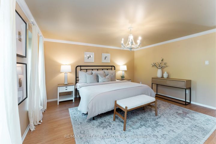Photo 21 at 6 - 2252 Upper Middle Road, Brant Hills, Burlington