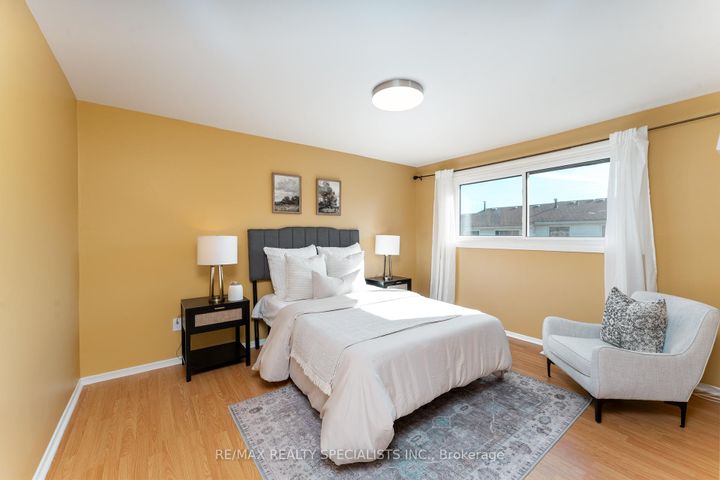 Photo 22 at 6 - 2252 Upper Middle Road, Brant Hills, Burlington