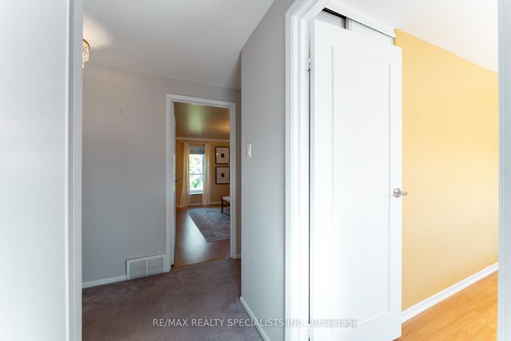 Photo 24 at 6 - 2252 Upper Middle Road, Brant Hills, Burlington