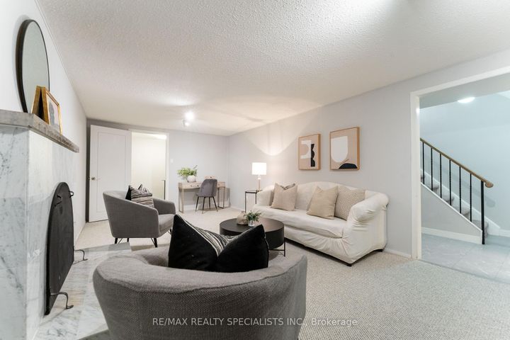 Photo 28 at 6 - 2252 Upper Middle Road, Brant Hills, Burlington