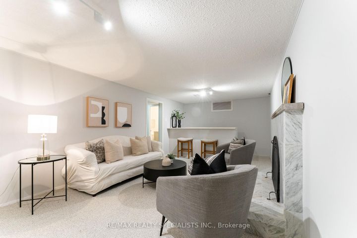 Photo 29 at 6 - 2252 Upper Middle Road, Brant Hills, Burlington