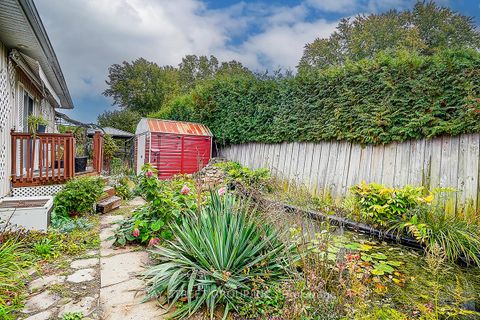 Photo 18 at 381 Walter Drive, Keswick South, Georgina