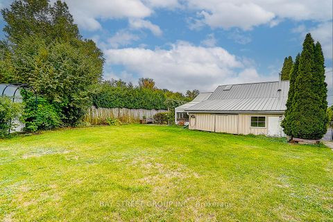 Photo 22 at 381 Walter Drive, Keswick South, Georgina