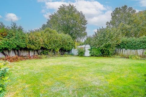 Photo 23 at 381 Walter Drive, Keswick South, Georgina